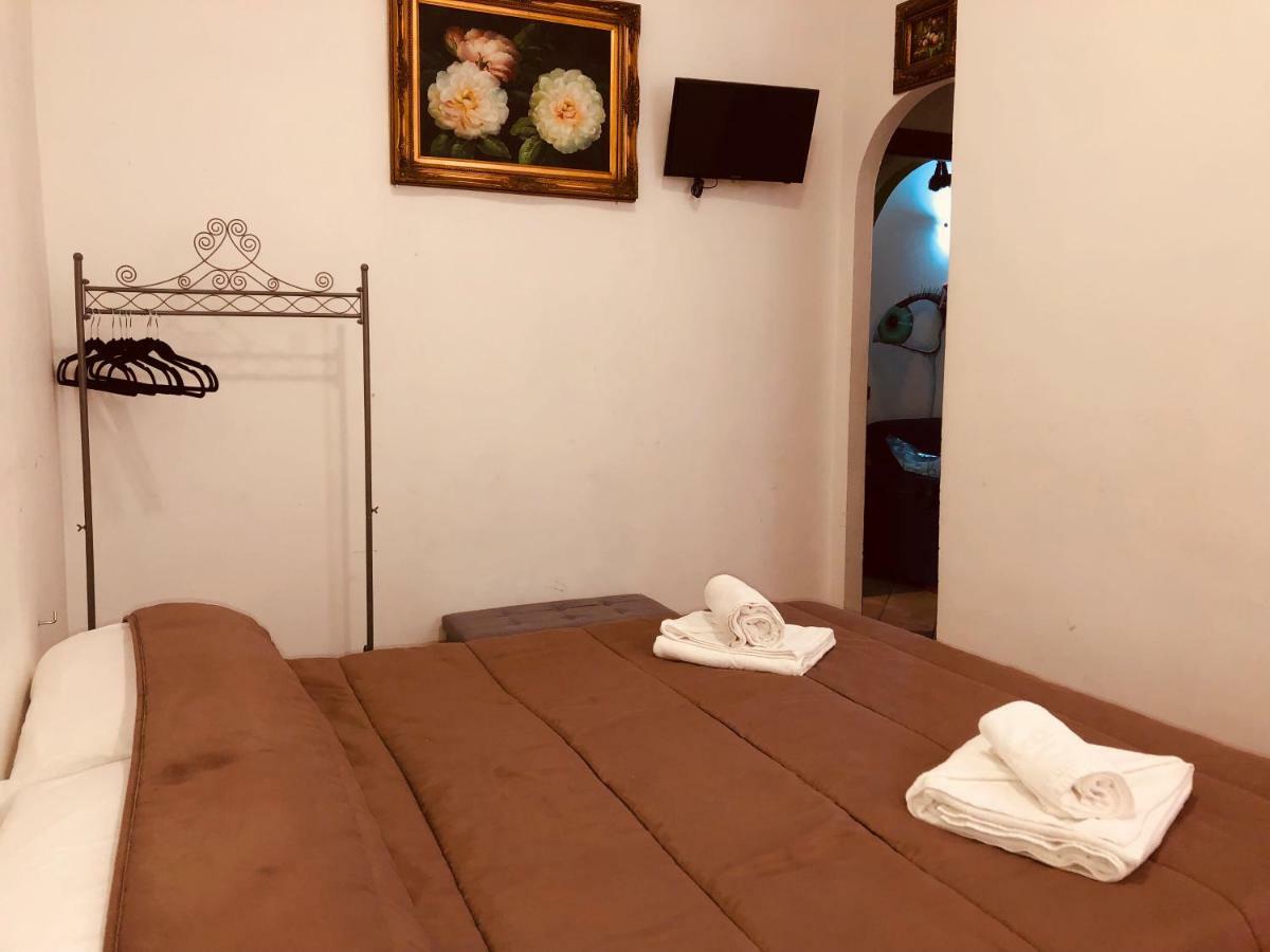 Parisa Suite Рим Экстерьер фото