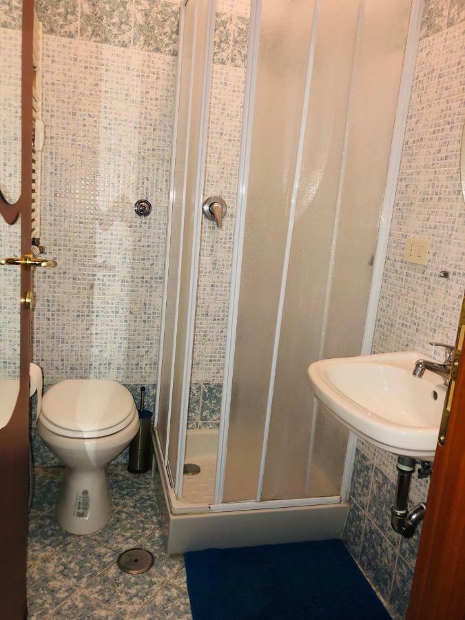 Parisa Suite Рим Экстерьер фото