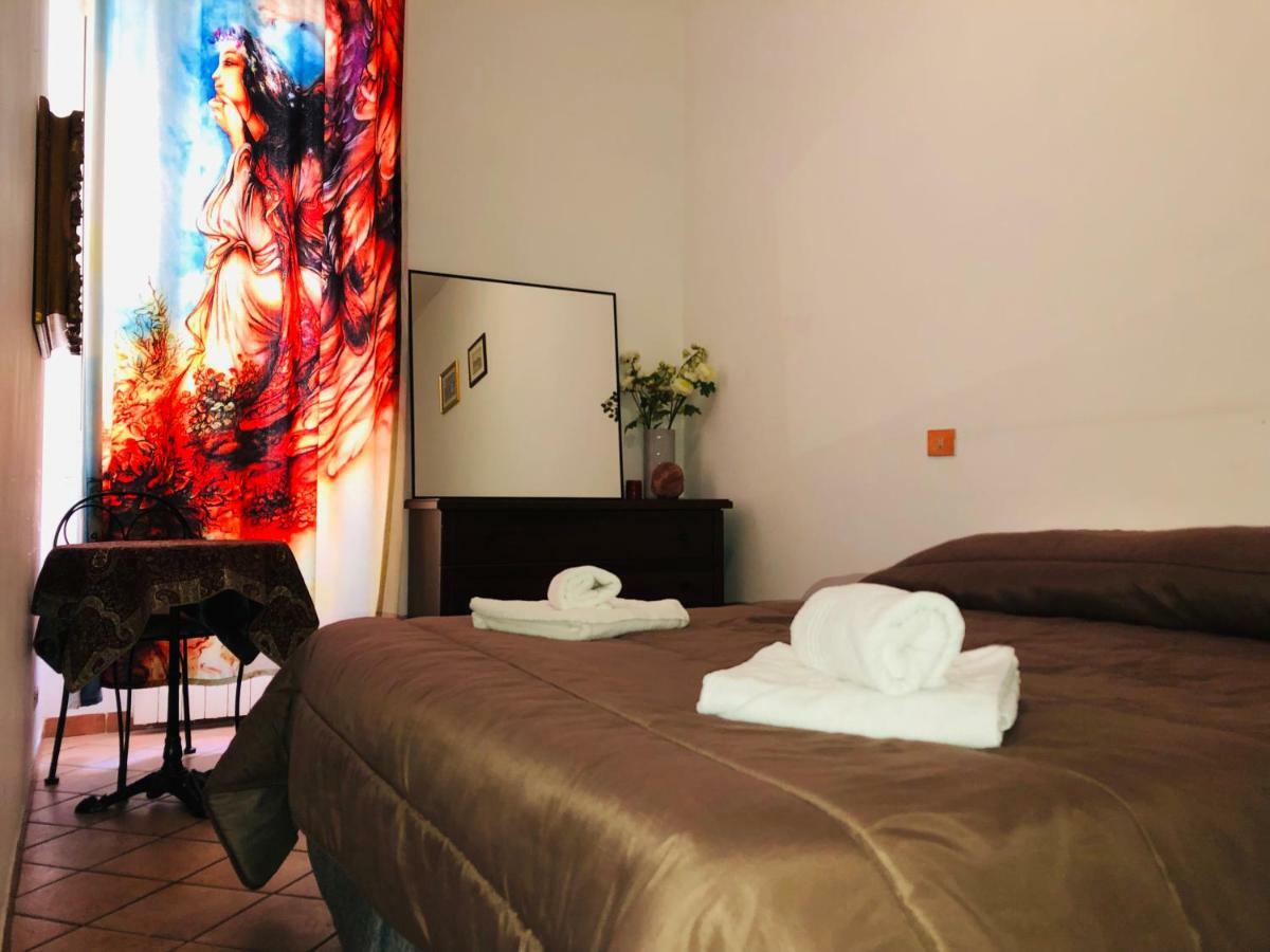 Parisa Suite Рим Экстерьер фото